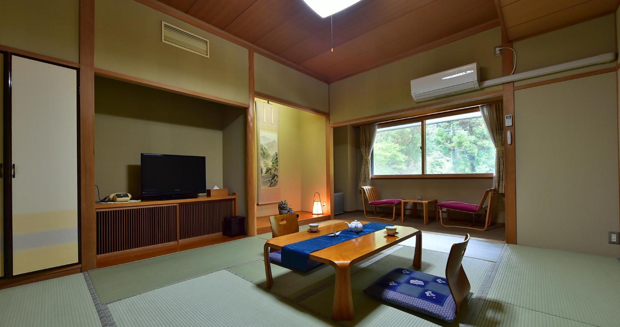 Hotel Kotobuki Yamanouchi  Zewnętrze zdjęcie